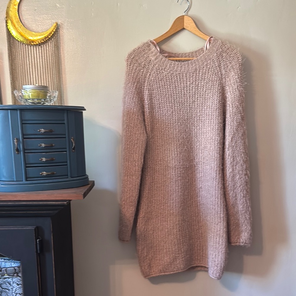 🐷🧸🌤️🌸🌟Cozy Knit Sweater in Soft Beige